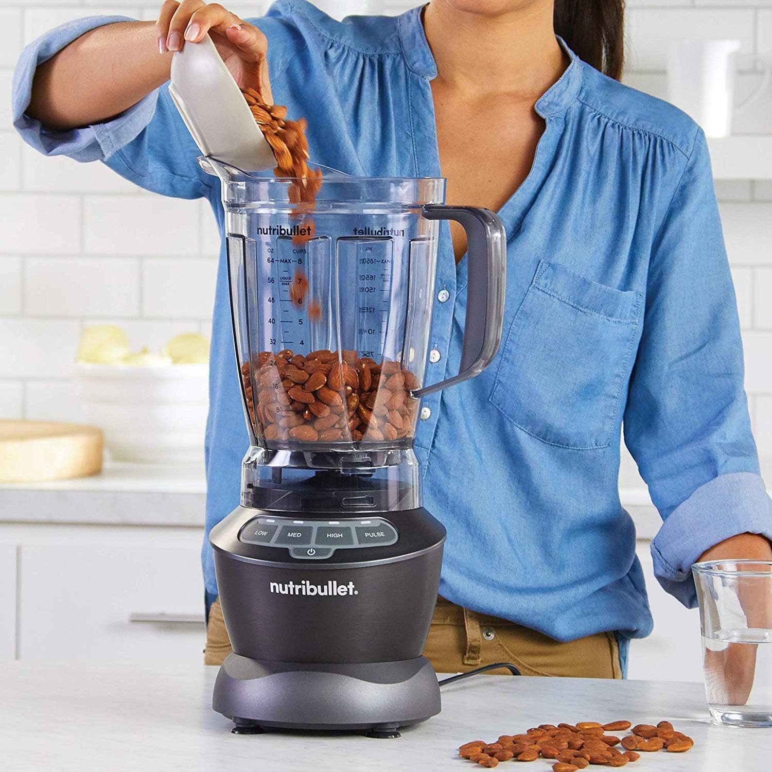 NutriBullet Full Size Blender + Combo , 7 Piece Set, Multi-Function High Speed Blender, Mixer System with Nutrient Extractor, Smoothie Maker, Dark Grey, 1000 Watts خلاط بالحجم الكامل عالي السرعة متعدد الوظائف من نوتري بوليت بقدرة 1000 واط NutriBullet Full Size Blender + Combo , 7 Piece Set, Multi-Function High Speed Blender, Mixer System with Nutrient Extractor, Smoothie Maker, Dark Grey, 1000 Watts خلاط بالحجم الكامل عالي السرعة متعدد الوظائف من نوتري بوليت بقدرة 1000 واط